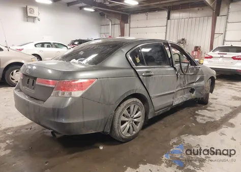 2011 Honda Accord 2.4 Ex from USA, damaged, VIN 1HGCP2F70BA134644